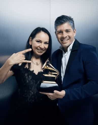 Rodrigo Y Gabriella won her first Grammy Award